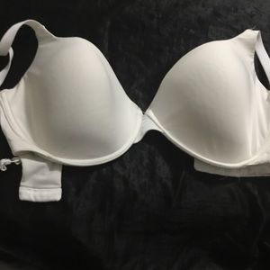 Gilligan O'Malley White Underwire Bra 36 DD